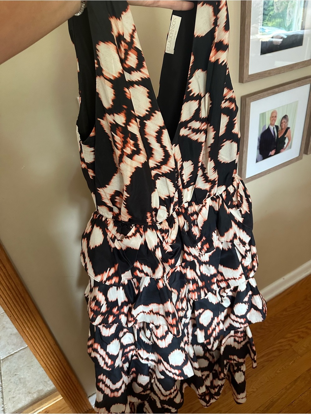 Ulla Johnson Black & Cream Patterned Tiered V-Neck Dress - Picture 3 of 3